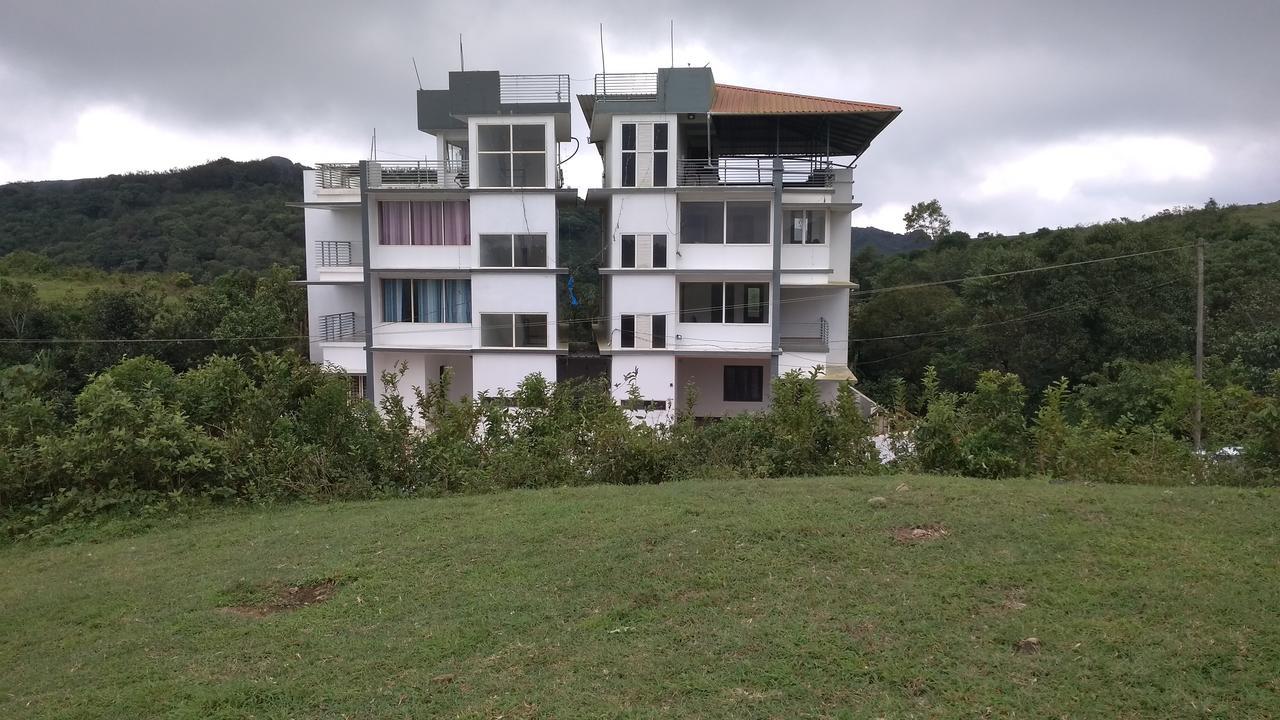 Vagamon Clouds Hotel Exterior foto