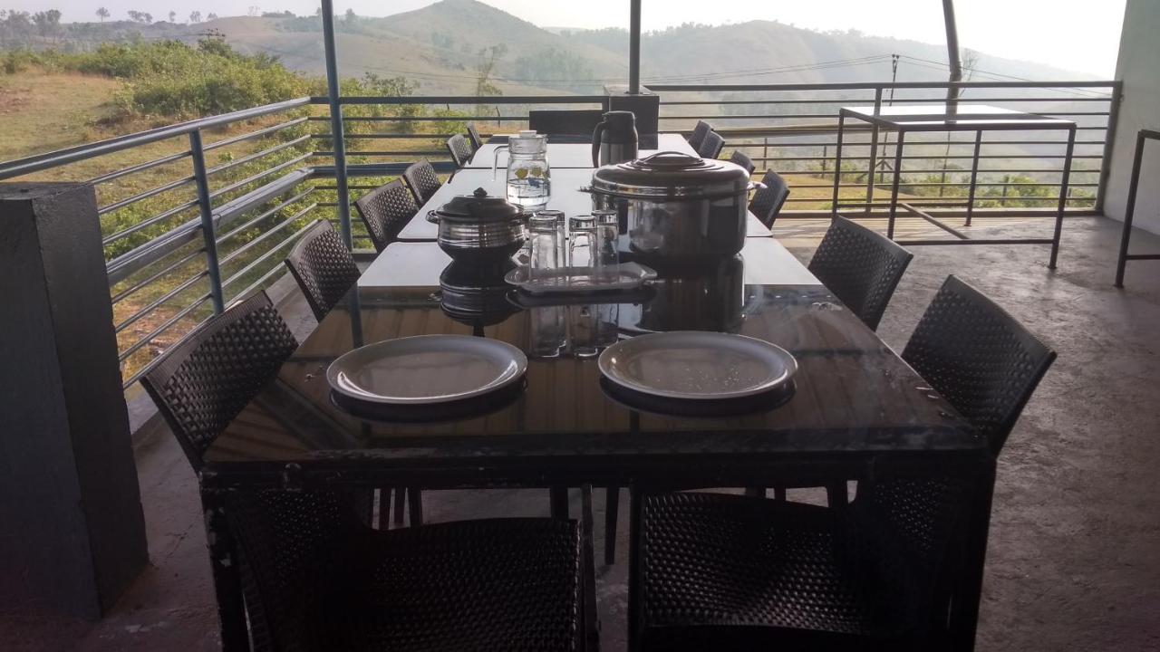 Vagamon Clouds Hotel Exterior foto